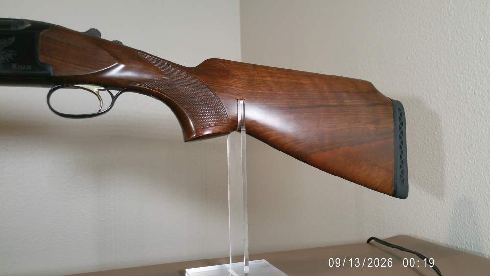 Khan Arthemis Model 12 O/U 12-gauge shotgun in very good condition.-img-12