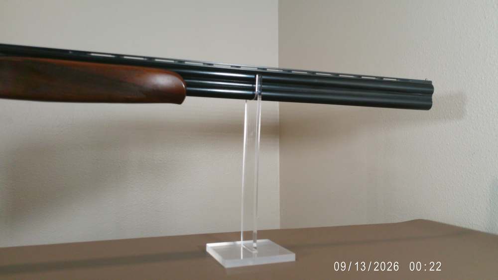 Khan Arthemis Model 12 O/U 12-gauge shotgun in very good condition.-img-6