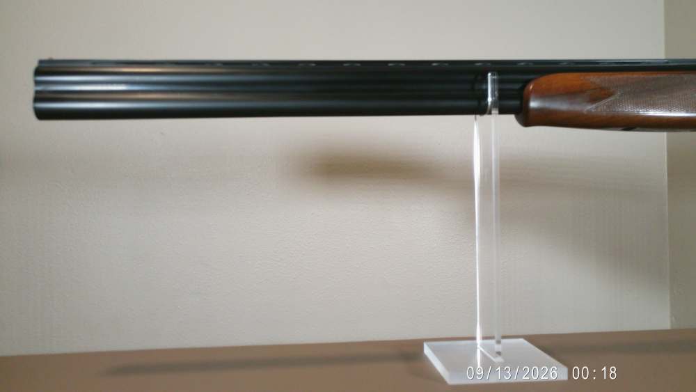 Khan Arthemis Model 12 O/U 12-gauge shotgun in very good condition.-img-10