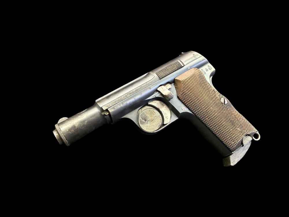 WOW! GERMAN NAZl WWII ASTRA 300 PISTOL RIG 7.65MM 2 MAGS & HOLSTER C&R -img-5
