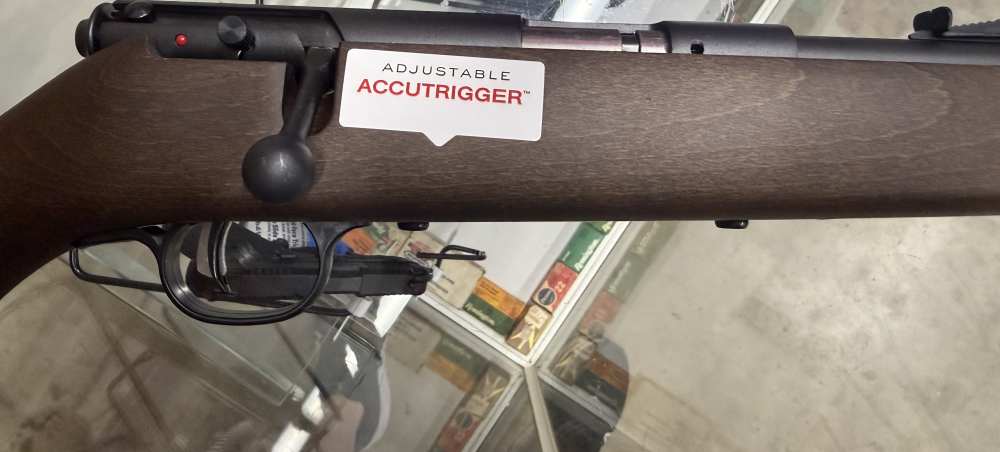 Savage Single Shot 22 Long Rifle Mark I G Youth Compact NEW Accutrigger-img-1