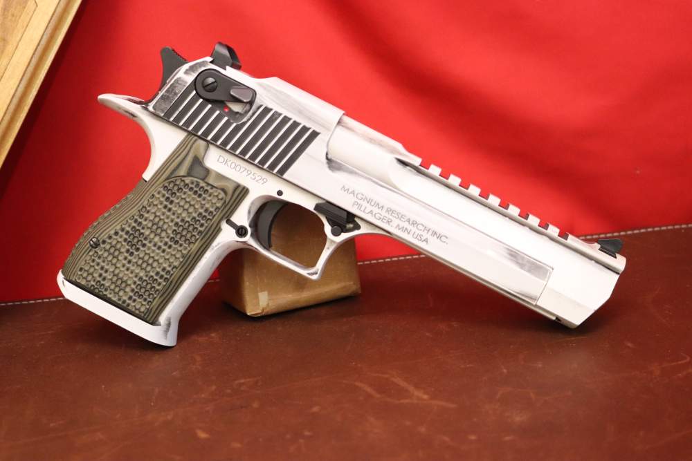 As New Magnum Research Desert Eagle 50 AE BATTLEWORN Storm Trooper Finish!-img-10
