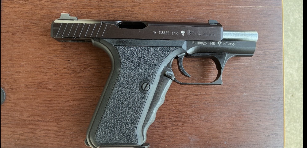 HK P7M8 never fired.Plumb colored slide.-img-5