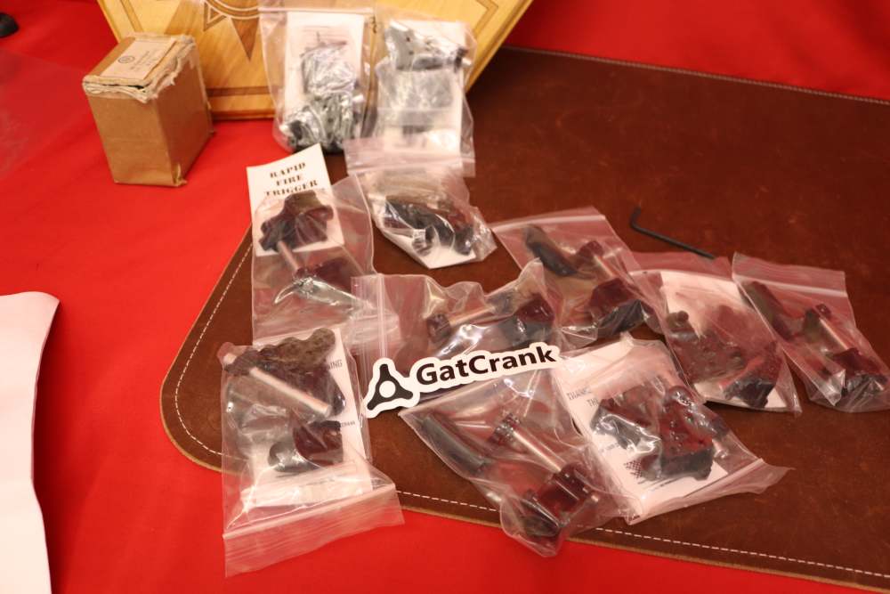 GATCRANK LOT 11 Gat Cranks A set Of Descriptive Instructions-img-0