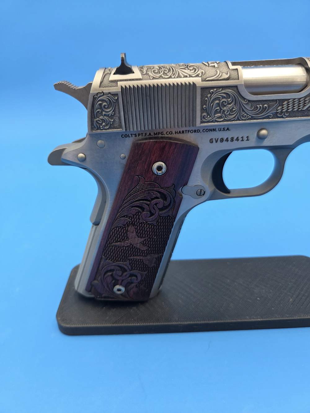 Colt 1911 45 ACP Altamont engraving Nascar RCR & CSF 1 OF 1-img-1