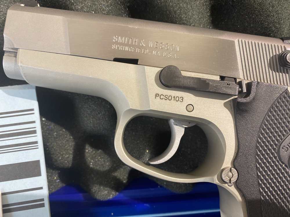 Wow S&W Performance Center 4006 SHORTY FORTY – LEW HORTON – Compact .40-img-7