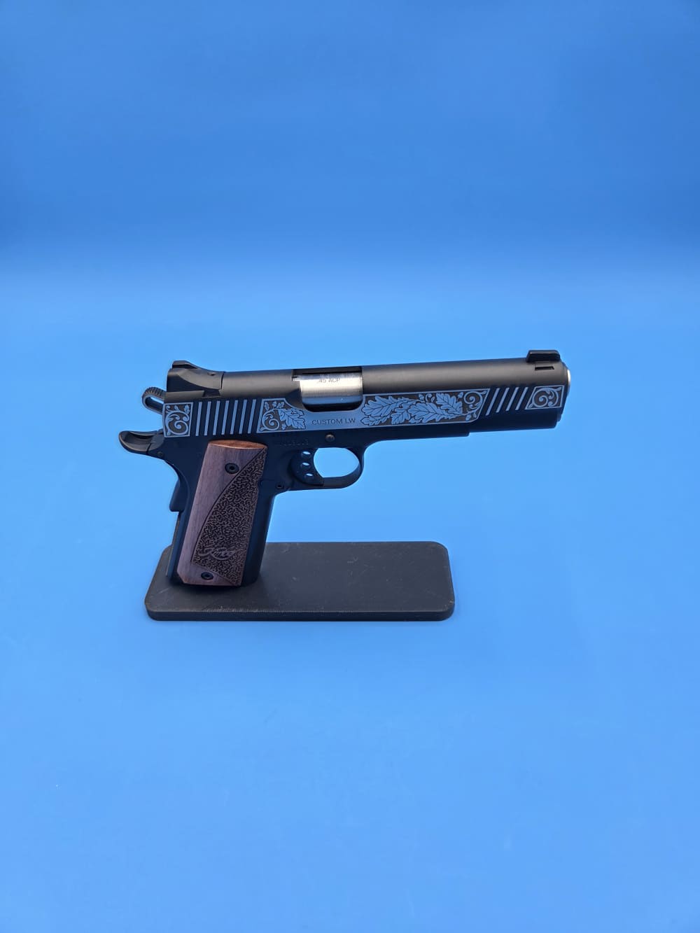 Kimber LW custom 45 ACP engraved 5" barrel deep engraving-img-0