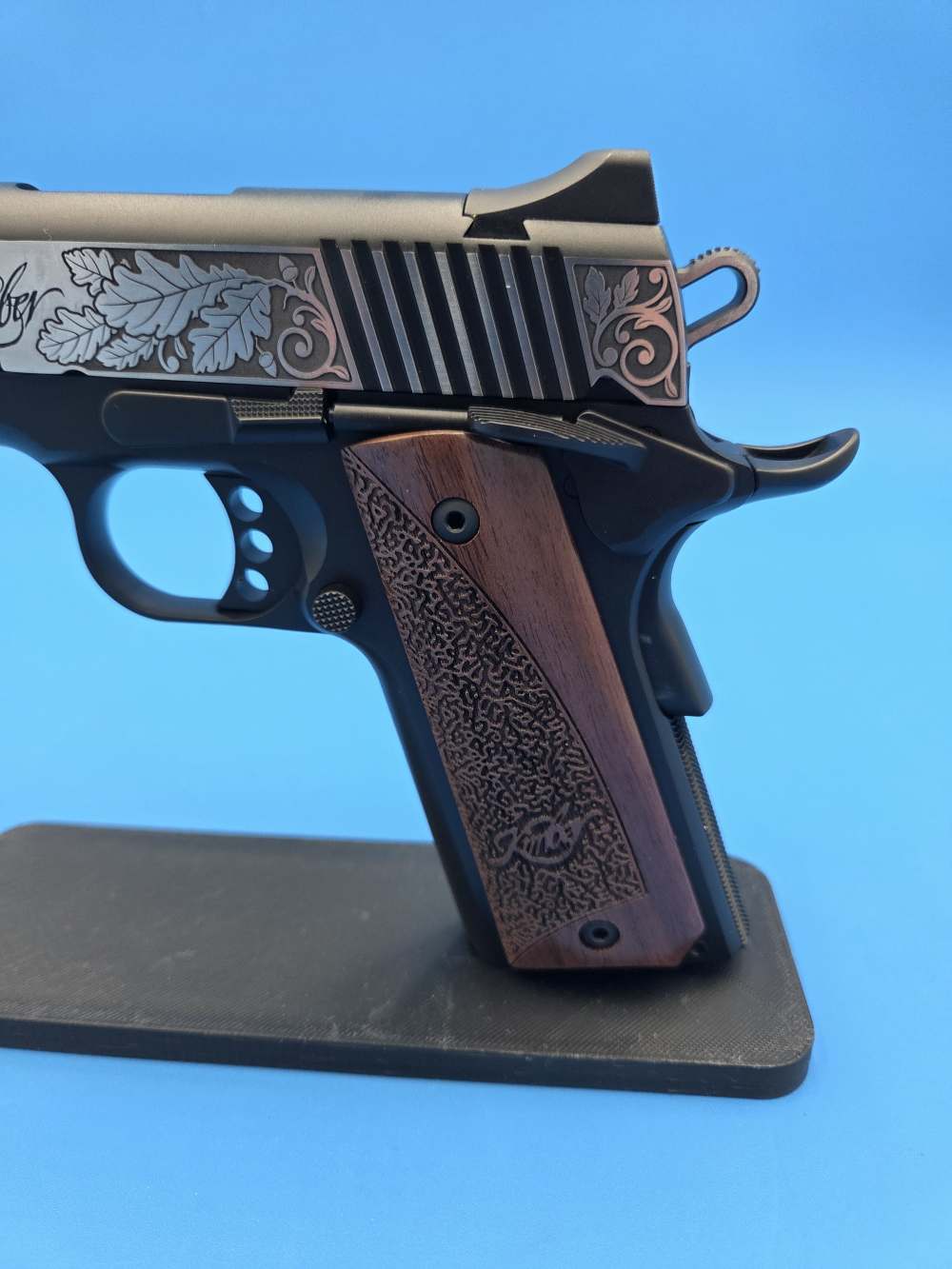 Kimber LW custom 45 ACP engraved 5" barrel deep engraving-img-2