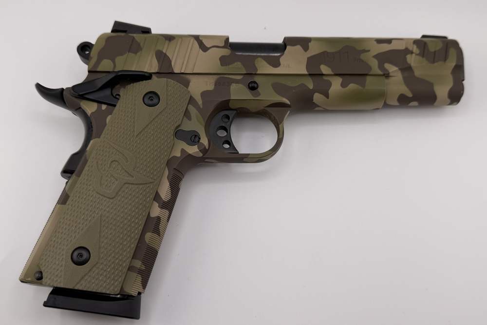 Custom Taurus 1911. 9mm. Camo. -img-5