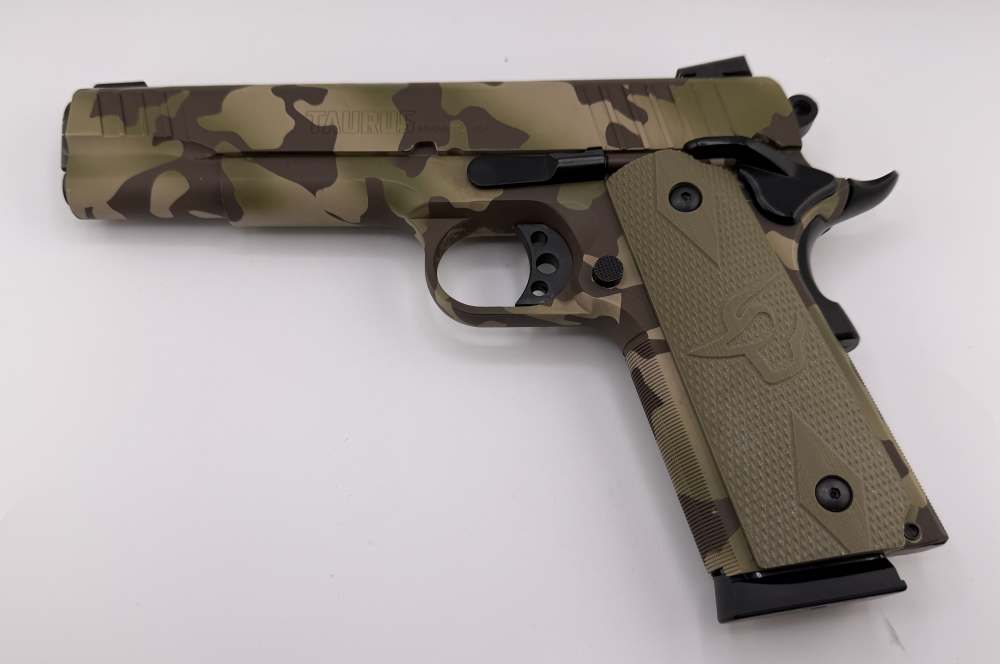 Custom Taurus 1911. 9mm. Camo. -img-2