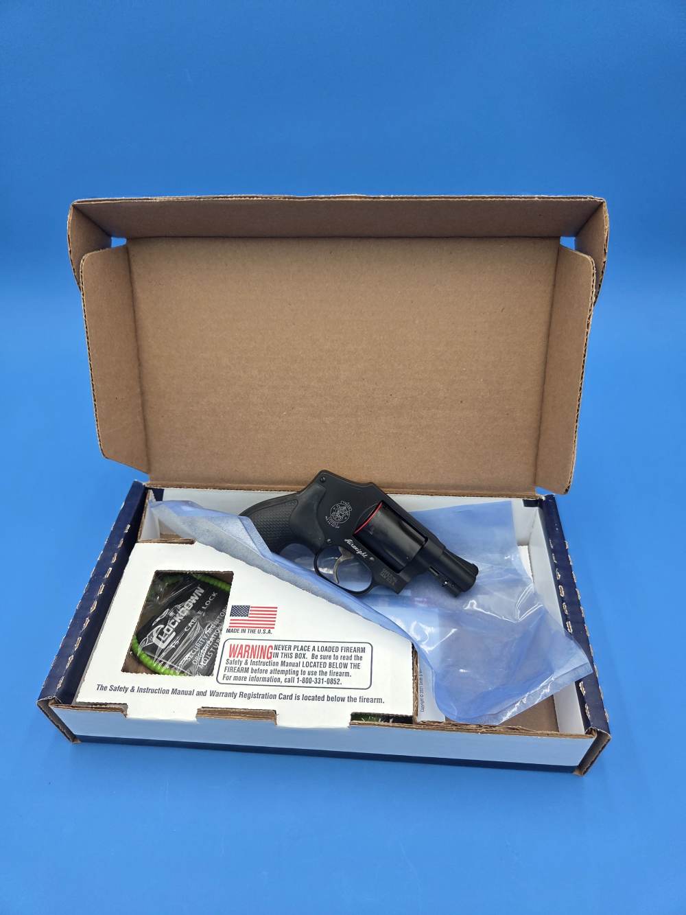 Smith & Wesson 442-2 Black 38 special revolver 6 shot S&W-img-0