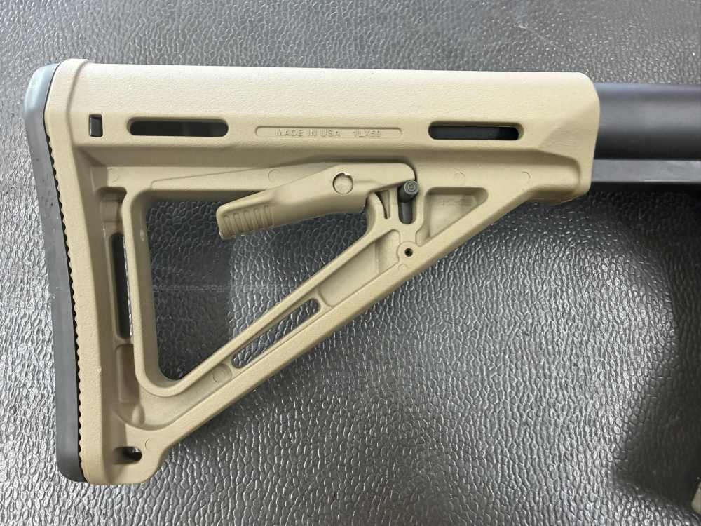 Smith and Wesson M&P15-22 rifle-img-2