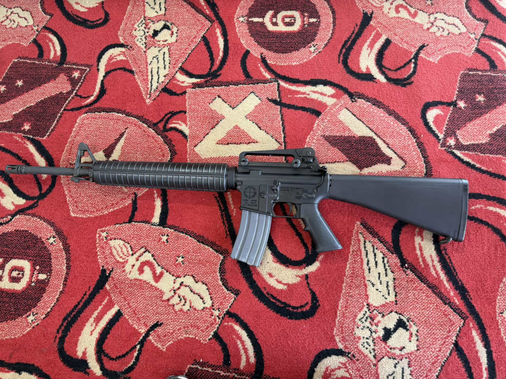 Retro M16A4 style AR-15 rifle 5.56-img-1
