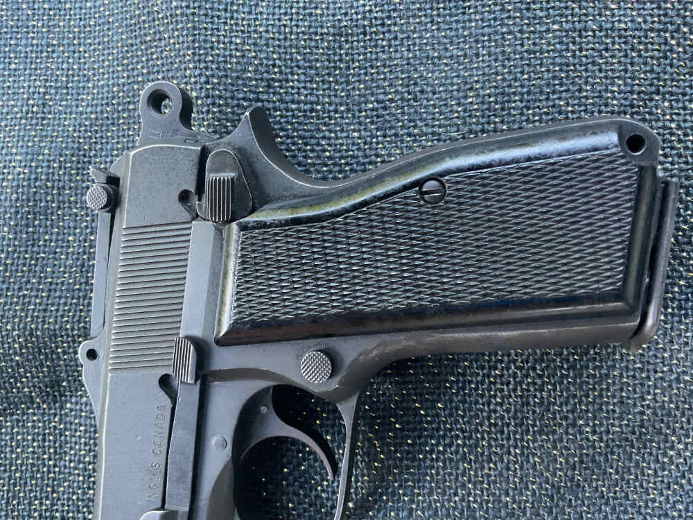 Canadian Inglis Browning Hi Power Chinese Contract Tangent Sight 9mm WWII-img-6