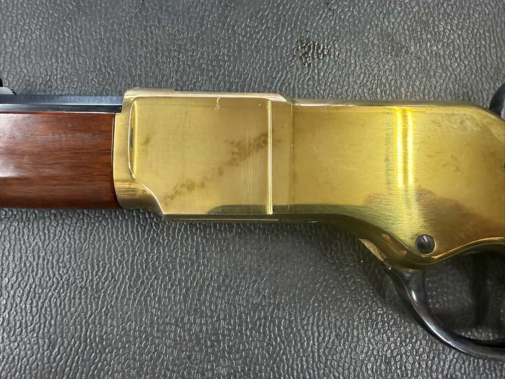 1866 Yellowboy chambered in 45 colt made by Uberti-img-11