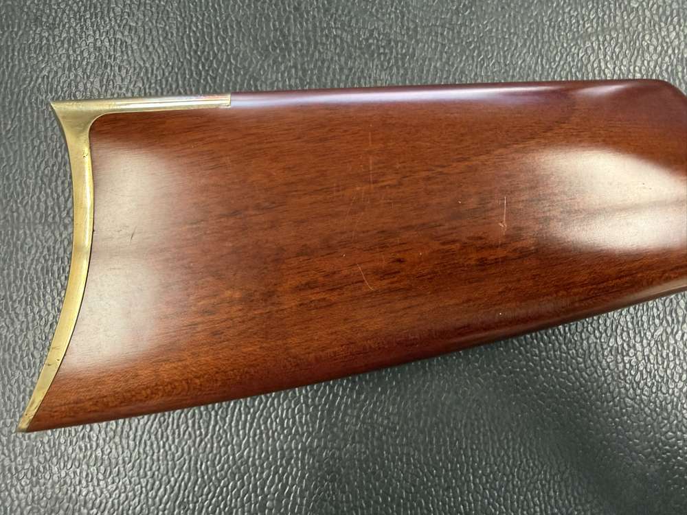 1866 Yellowboy chambered in 45 colt made by Uberti-img-2