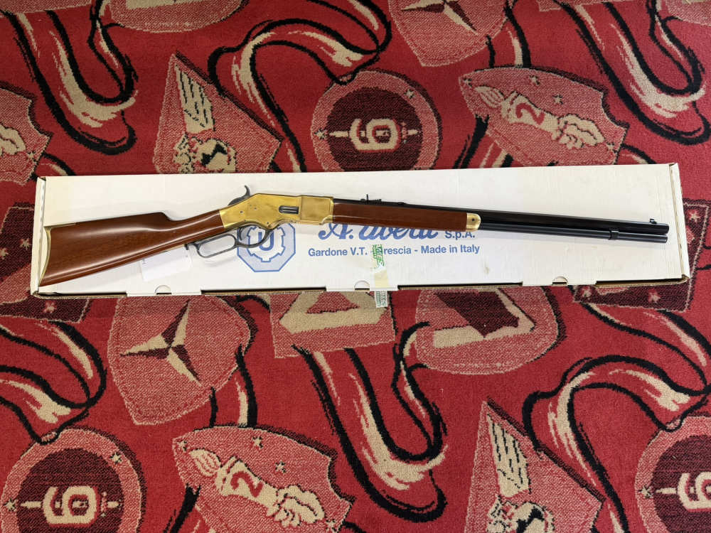 1866 Yellowboy chambered in 45 colt made by Uberti-img-0