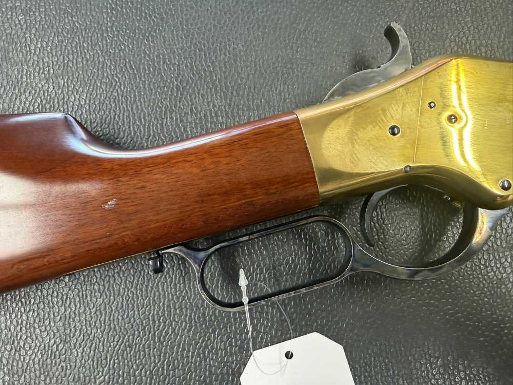 1866 Yellowboy chambered in 45 colt made by Uberti-img-3