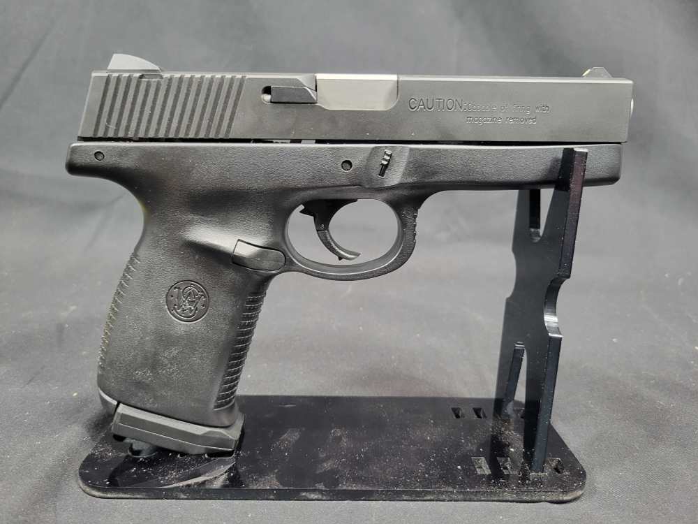 PENNY AUCTION SMITH & WESSON MODEL SW40F .40 S&W 15 RDS-img-6