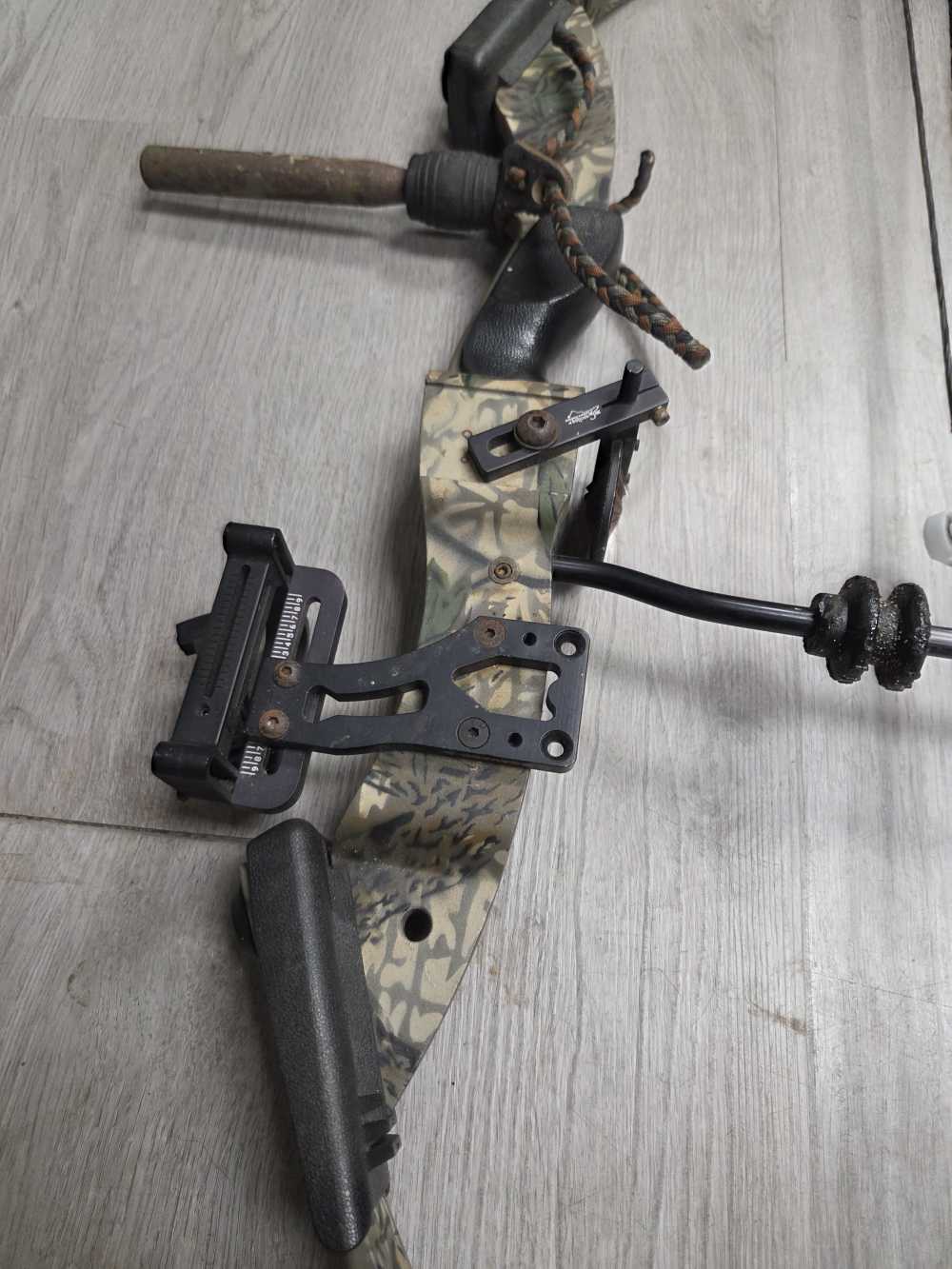 PSE Nova compound bow RH-img-5