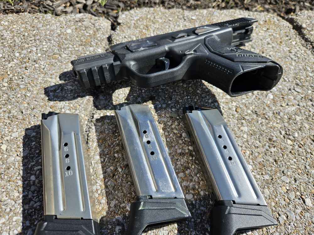 RUGER AMERICAN-img-7
