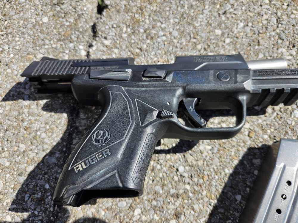 RUGER AMERICAN-img-5
