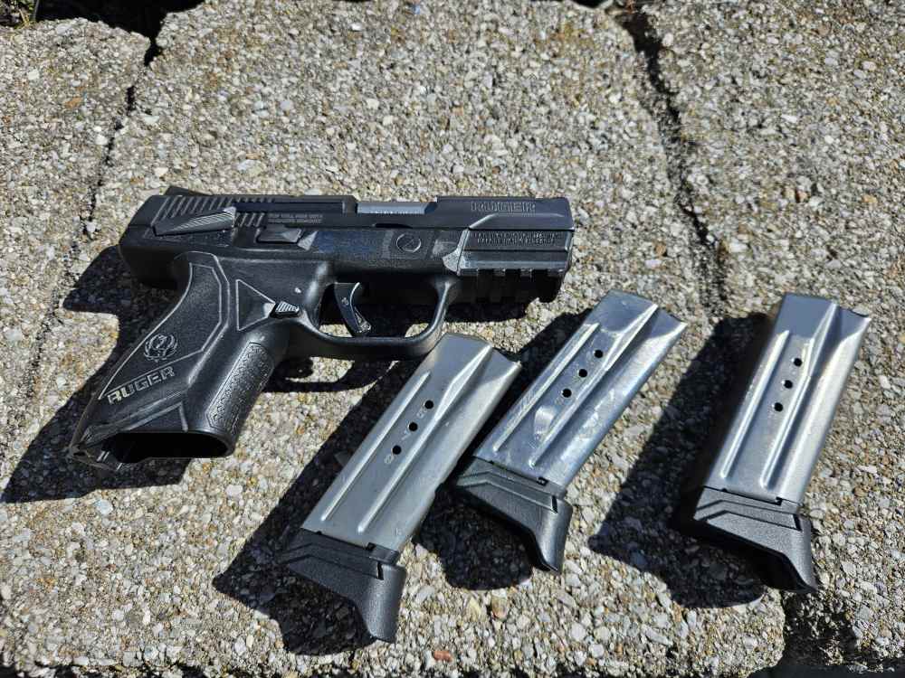 RUGER AMERICAN-img-3
