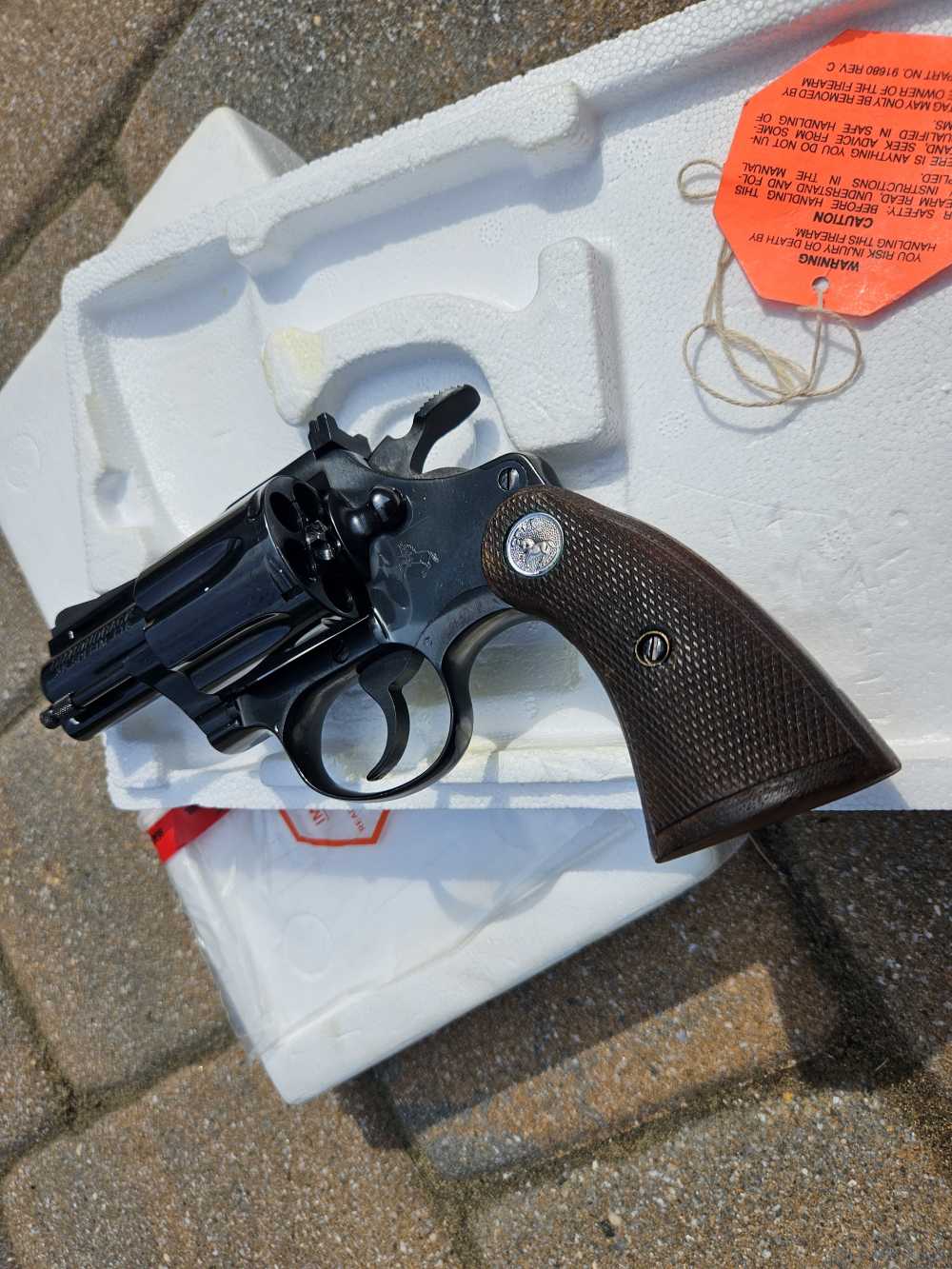 COLT DIAMONDBACK 38-img-10