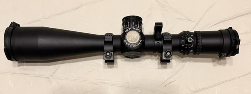 Nightforce ATACR 5-25x56 F1 Digilum Tremor 3 w rings and Level-img-1
