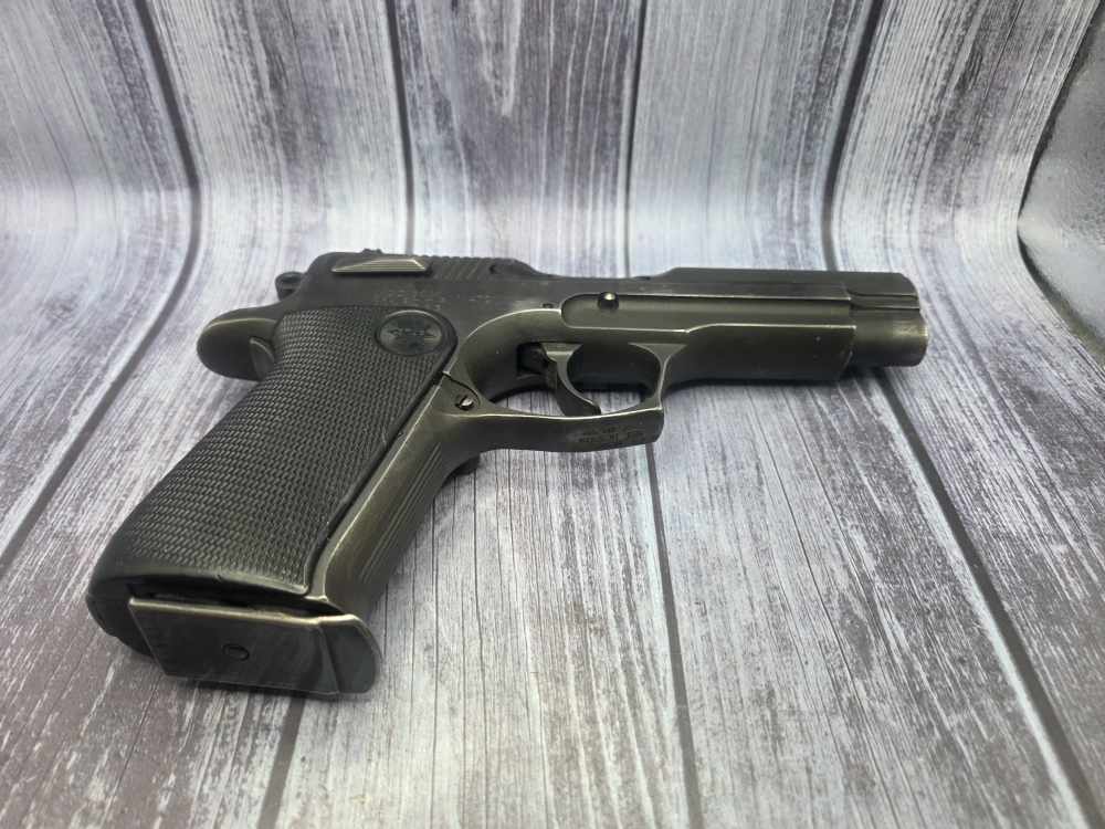 Star Model 30M 9mm Pistol - Good surplus Condition with Mag - Penny start-img-3