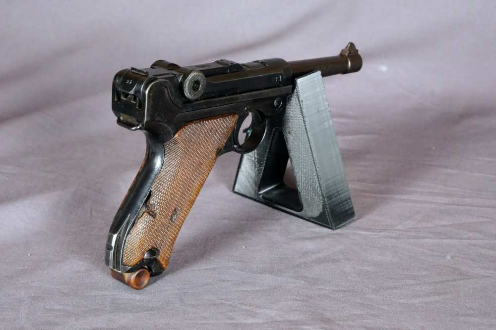 Luger P.08 9mm Luger - 1918 Dated Reichswehr Marked-img-3