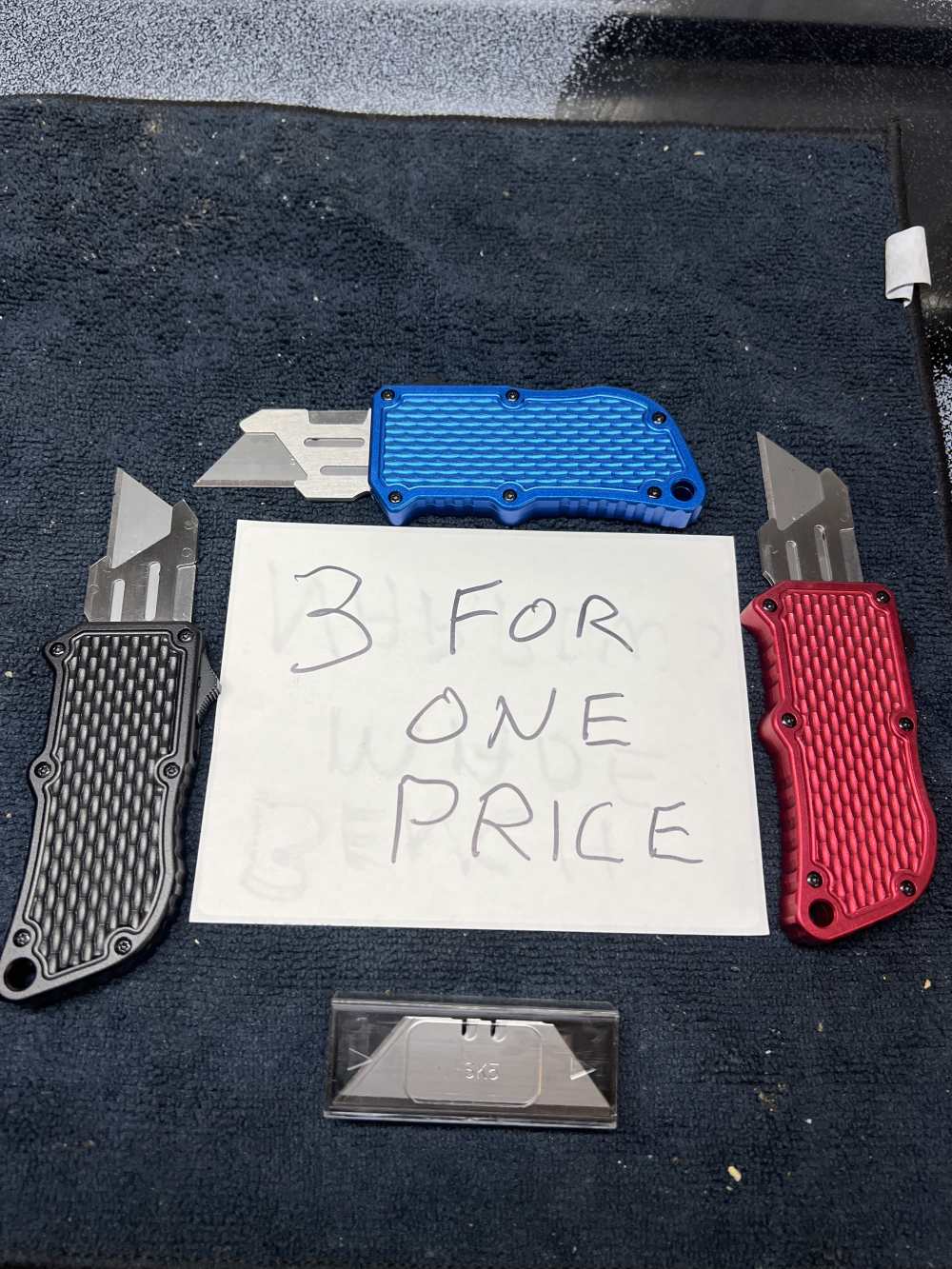 OTF Razor Knives -img-0
