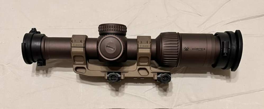 Vortex RAZOR HD Gen II-E 1-6x24 Second Focal Plane Illum JM-1 BDC-img-1