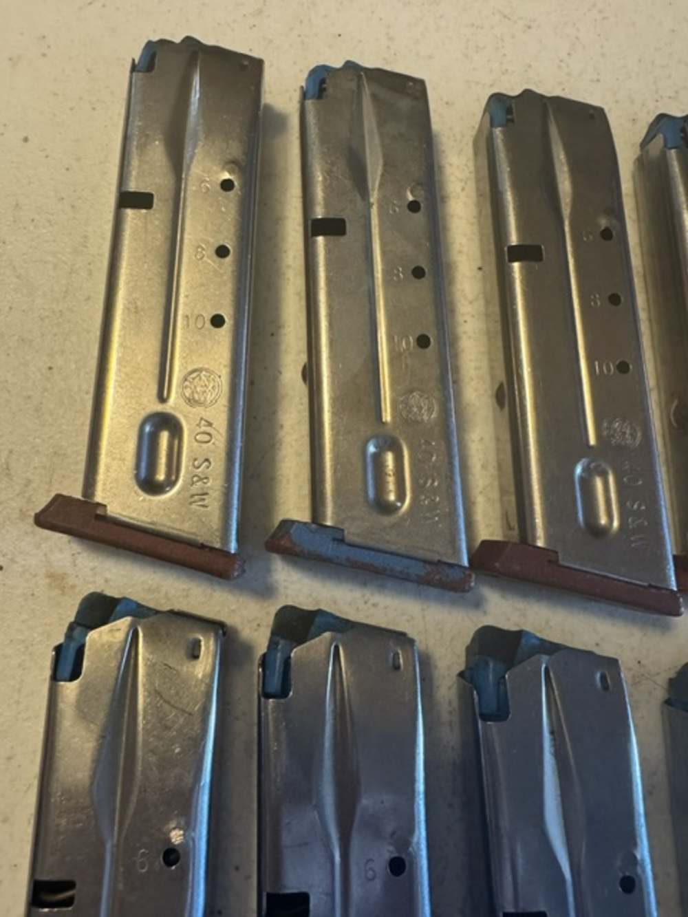 Lot of 10, S&W, 4006, 11 Round, 40S&W, Red Base, Magazines, Item P-636-img-10