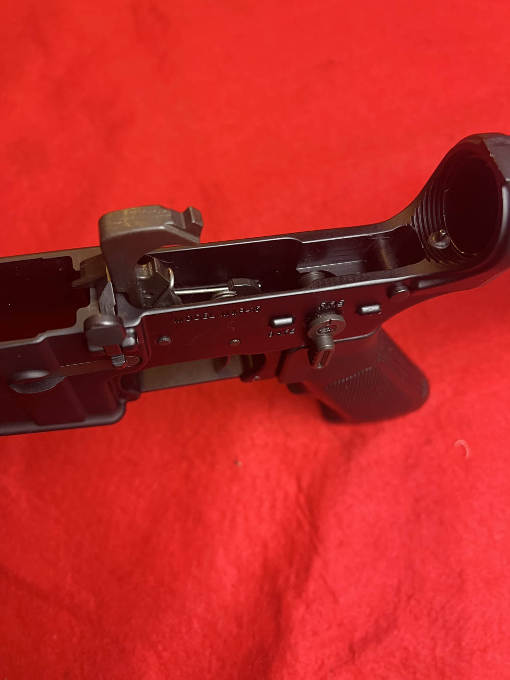 Smith and Wesson M&P AR 15 lower  5.56-img-5