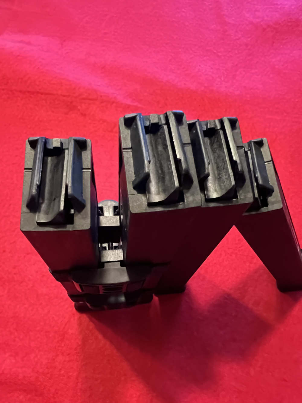 4 Heckler & Koch UMP 45   4 magazines     HK  .45 25 round -img-4