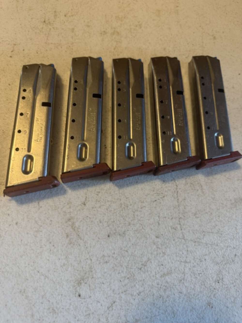 Lot of 5, S&W, 4006, 11 Round, 40S&W, Red Base, Magazines, Item P-637-img-0