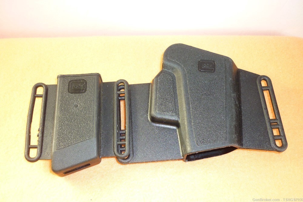 Glock 17 Glock Holster & Single magazine carrier AMBI BLK-img-0