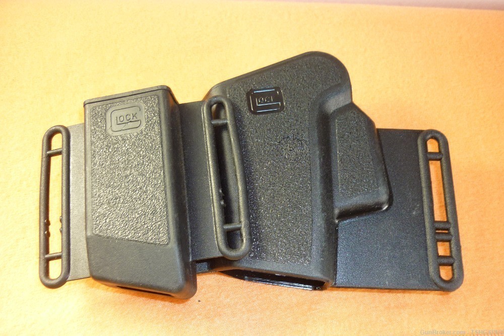 Glock 17 Glock Holster & Single magazine carrier AMBI BLK-img-1