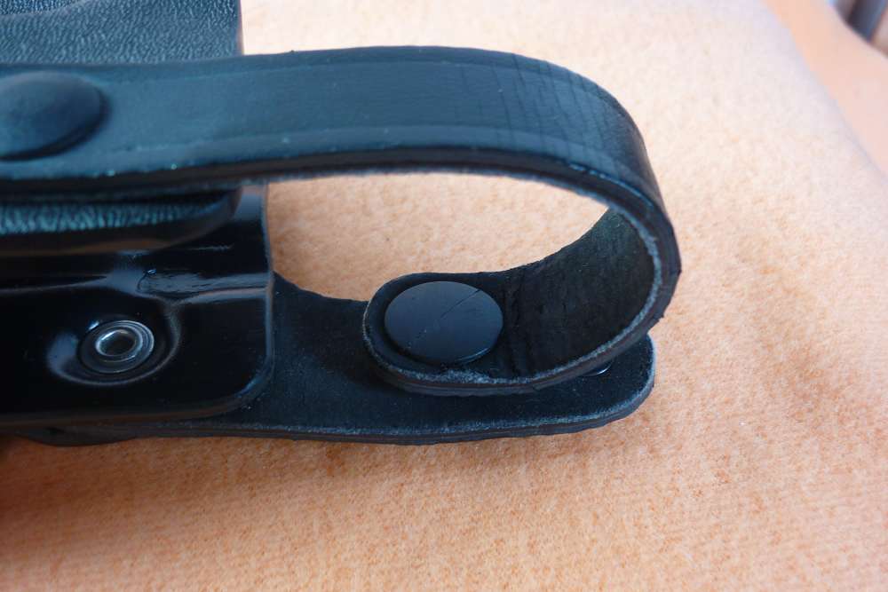 Glock 26 Desantis OWB TACPRO Holster BLK RH-img-4