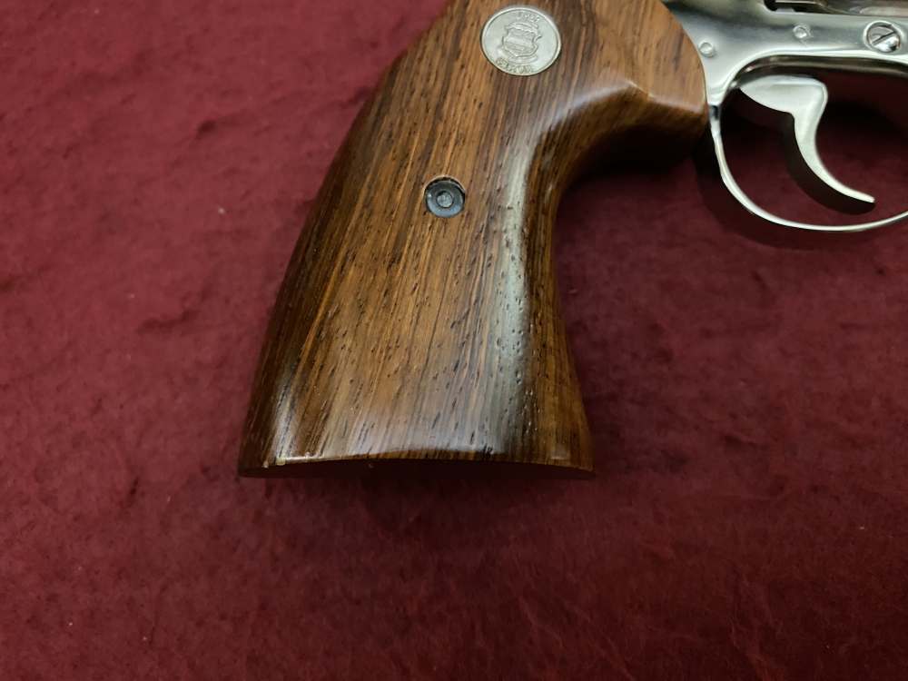 Ultra Rare Bank of Findlay Cased Set Nickel 6" Colt Python and Diamondback -img-8