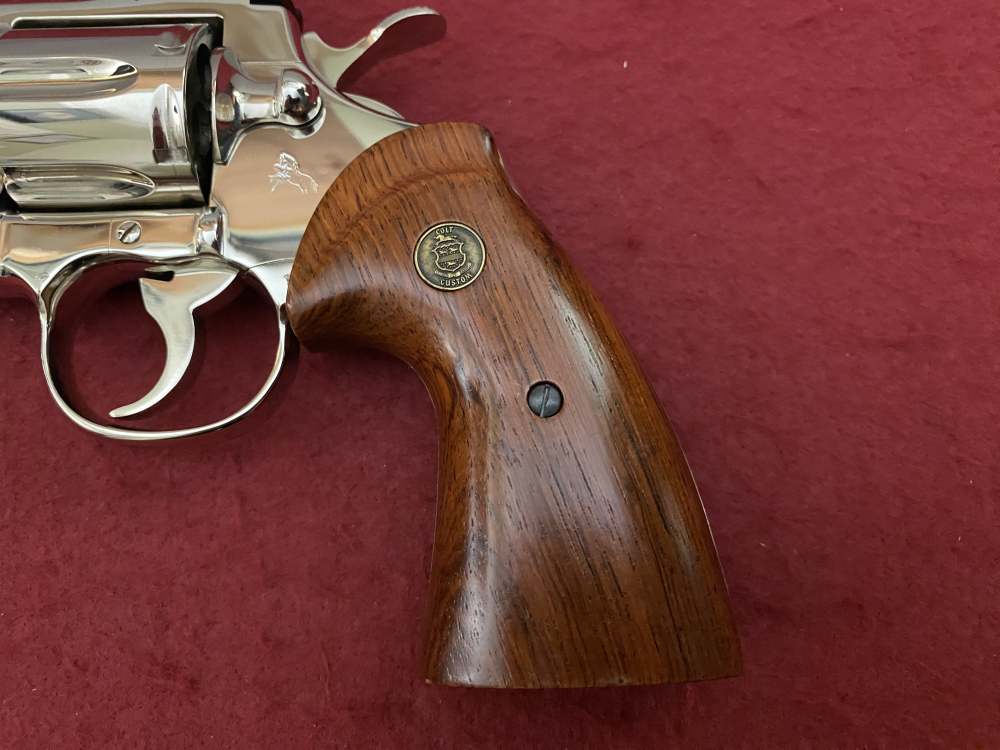 Ultra Rare Bank of Findlay Cased Set Nickel 6" Colt Python and Diamondback -img-123