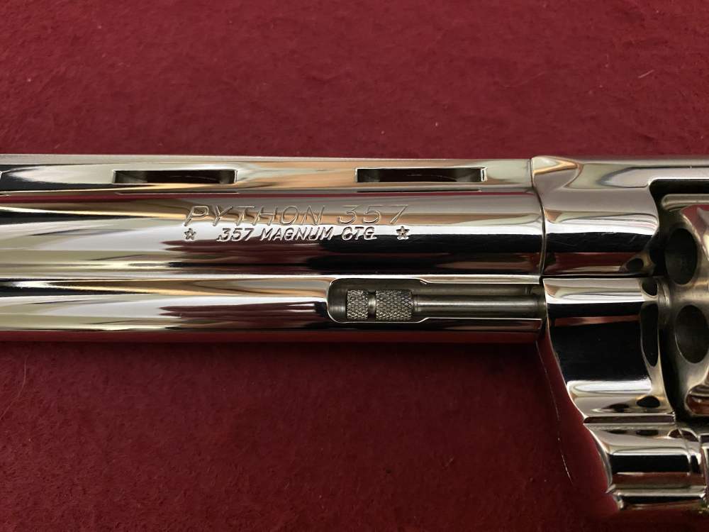 Ultra Rare Bank of Findlay Cased Set Nickel 6" Colt Python and Diamondback -img-143