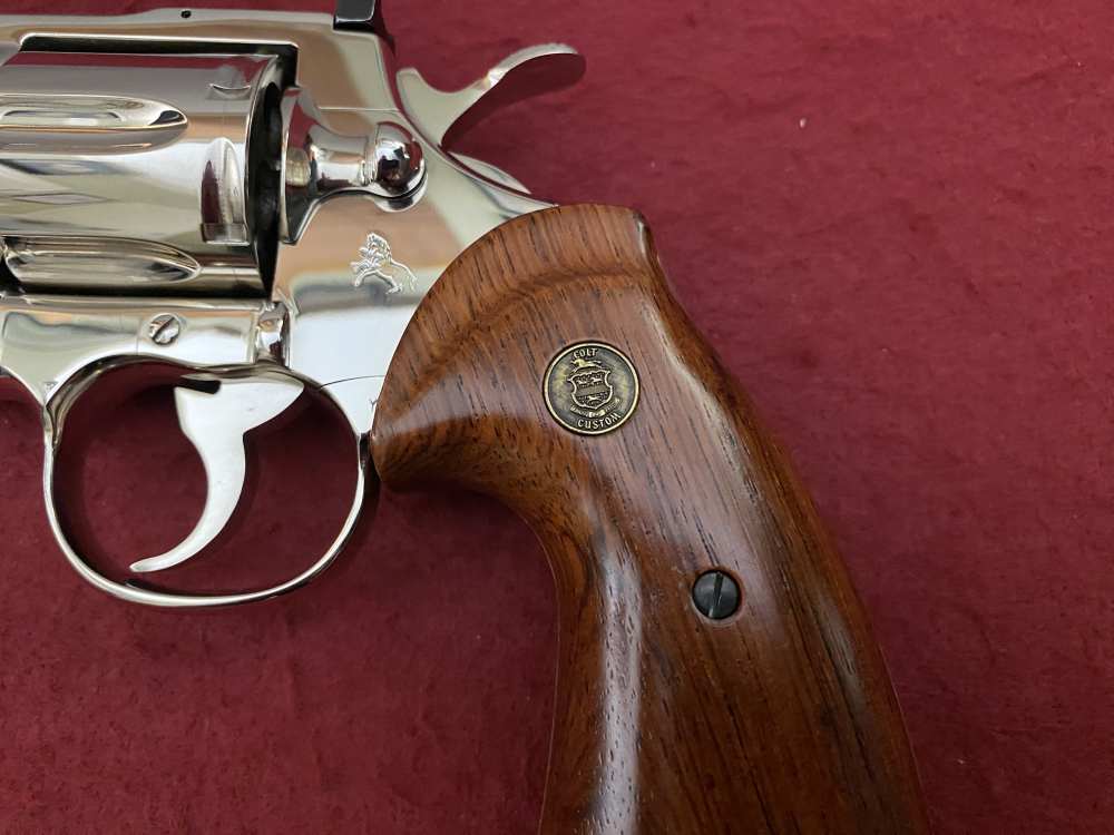 Ultra Rare Bank of Findlay Cased Set Nickel 6" Colt Python and Diamondback -img-126