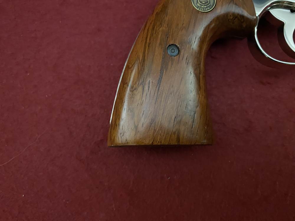 Ultra Rare Bank of Findlay Cased Set Nickel 6" Colt Python and Diamondback -img-99