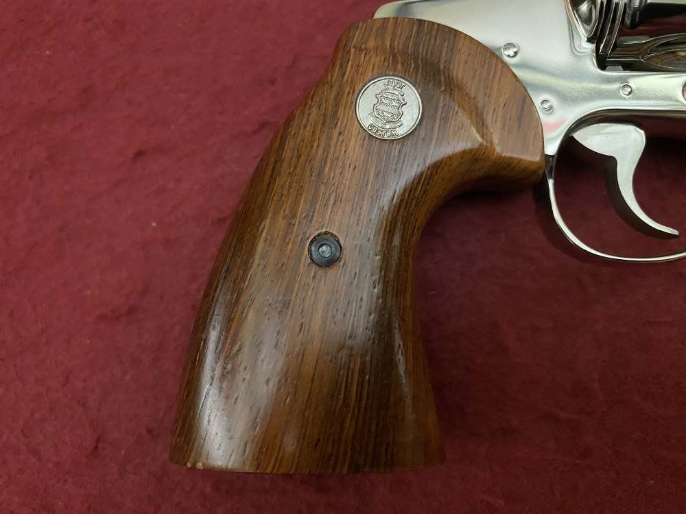 Ultra Rare Bank of Findlay Cased Set Nickel 6" Colt Python and Diamondback -img-9