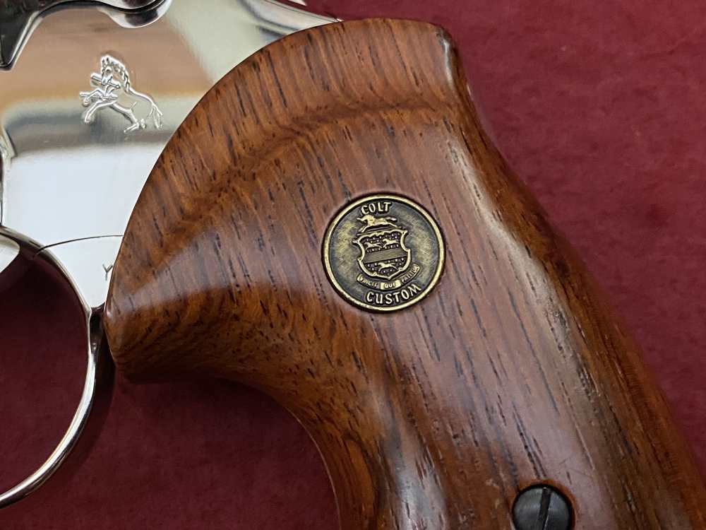 Ultra Rare Bank of Findlay Cased Set Nickel 6" Colt Python and Diamondback -img-127