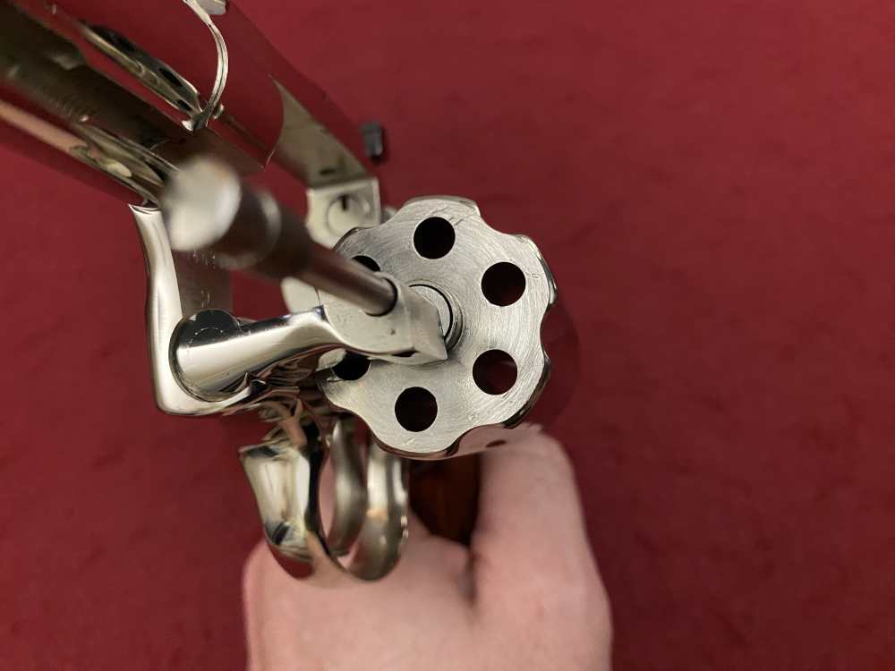 Ultra Rare Bank of Findlay Cased Set Nickel 6" Colt Python and Diamondback -img-83