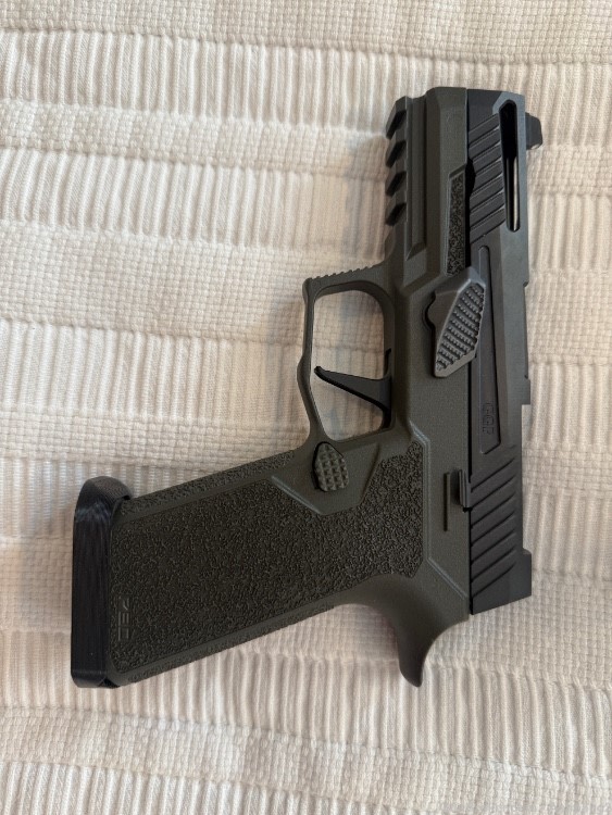 Sig P320 Carry, 9mm Aftermarket DPP optic slide with EXTRAS-img-2