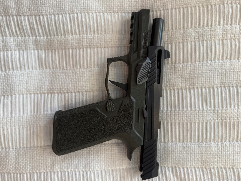 Sig P320 Carry, 9mm Aftermarket DPP optic slide with EXTRAS-img-7